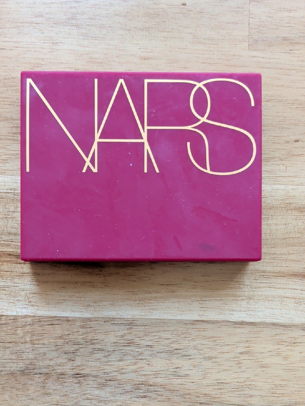 NARS Compact Case in Raspberry Pink Light Reflecting Setting Powder